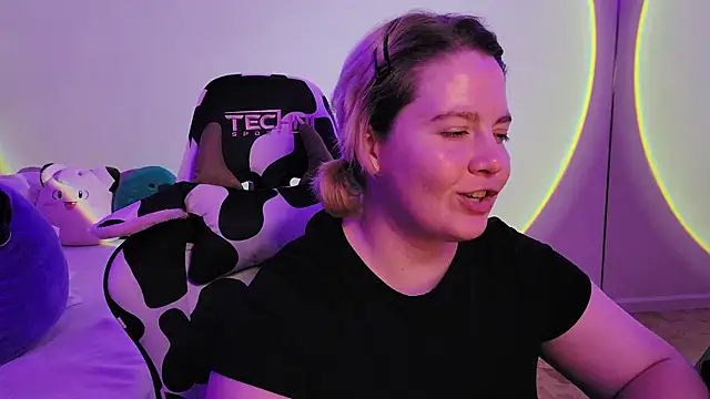 InternetFairy XO online show from 12-15-24, 09:31