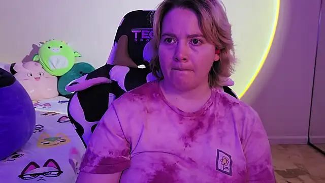 InternetFairy XO online show from 12-29-24, 09:30