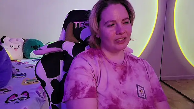 InternetFairy XO online show from 01-21-25, 02:26