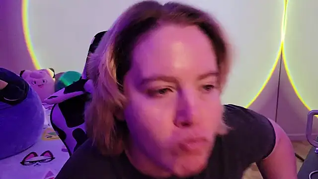 InternetFairy XO online show from 02-14-25, 03:54