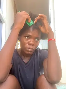 petiteebony 81 online show from 11-18-25, 07:46