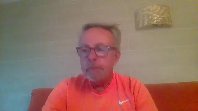 tuggy59 online show from 04-17-26, 05:43