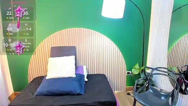 taylor bennet online show from 03-11-26, 07:09