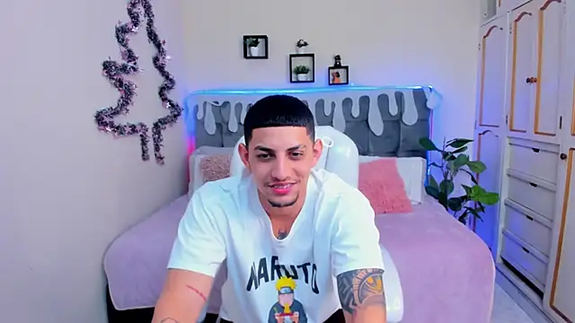 Alex cute77 online show from 12-06-24, 03:22