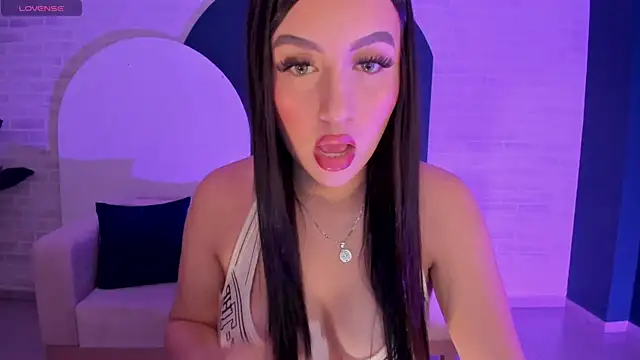 Snapshot of LindseyMoss chatting on 01-12-25, 04:31 LindseyMoss online show from 01-12-25, 04:31