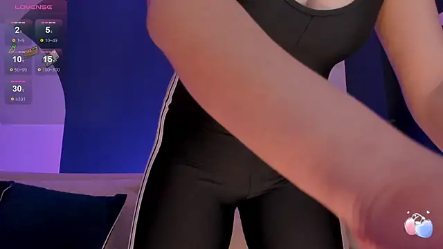 Snapshot of LindseyMoss chatting on 01-16-25, 09:37 LindseyMoss online show from 01-16-25, 09:37