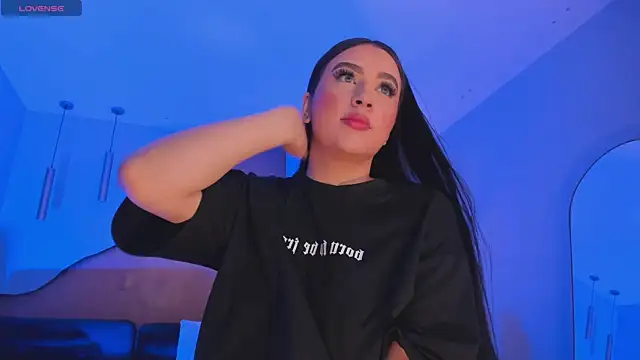 Snapshot of LindseyMoss chatting on 02-01-25, 04:14 LindseyMoss online show from 02-01-25, 04:14