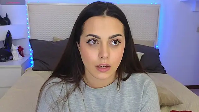 Eva Rogers  online show from 01-22-25, 01:53