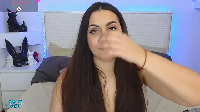 Eva Rogers  online show from 01-22-25, 04:55