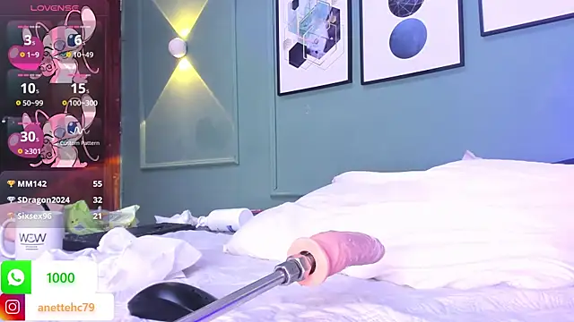 Snapshot of Anette_ chatting on 12-11-24, 11:21 Anette online show from 12-11-24, 11:21