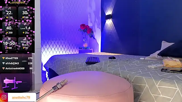 Snapshot of Anette_ chatting on 01-09-25, 07:50 Anette online show from 01-09-25, 07:50