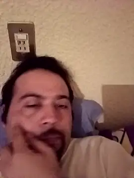 Snapshot of maxAnderson_1 chatting on 02-20-26, 05:26 maxAnderson 1 online show from 02-20-26, 05:26