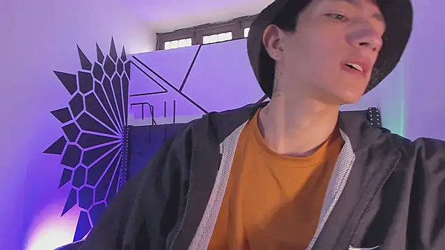 DereckCooperr online show from 02-11-25, 09:25