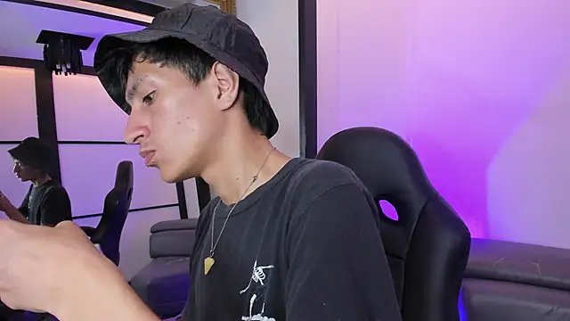 DereckCooperr online show from 09-26-25, 09:08