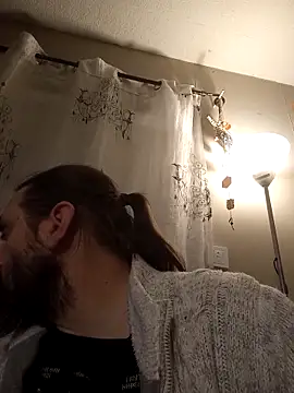 teekoine1 online show from 10-27-25, 05:44