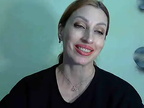 Snapshot of Jillian_Pattie chatting on 02-01-25, 05:47 Jillian Pattie online show from 02-01-25, 05:47