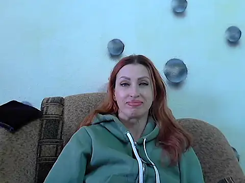 Snapshot of Jillian_Pattie chatting on 10-01-25, 10:32 Jillian Pattie online show from 10-01-25, 10:32