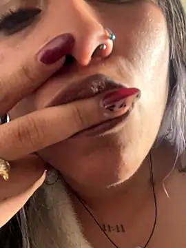 monserrat towers online show from 10-13-25, 05:24