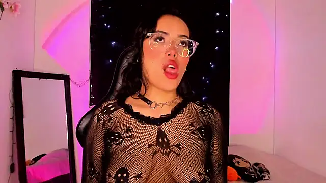 willow poisson online show from 01-30-25, 05:39