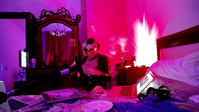 CharlotteVixxens online show from 10-02-25, 11:56