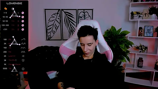 Snapshot of _Rein_ramm chatting on 02-05-25, 12:06  Rein ramm online show from 02-05-25, 12:06
