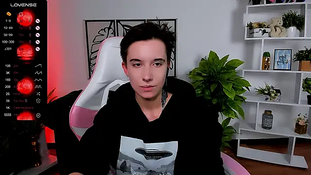 Snapshot of _Rein_ramm chatting on 03-05-25, 12:33  Rein ramm online show from 03-05-25, 12:33
