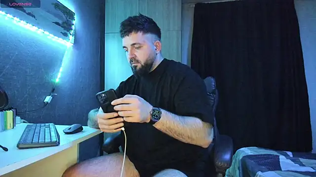 Snapshot of Eduu2322 chatting on 03-06-25, 10:47 Eduu2322 online show from 03-06-25, 10:47