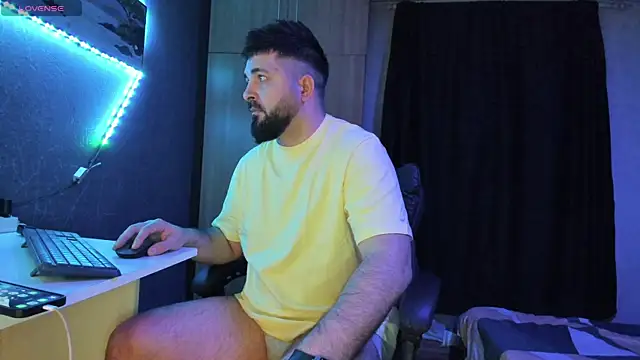 Snapshot of Eduu2322 chatting on 03-09-25, 10:08 Eduu2322 online show from 03-09-25, 10:08