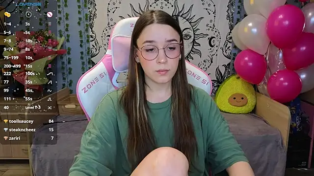 Sweet frosti online show from 01-19-25, 06:20