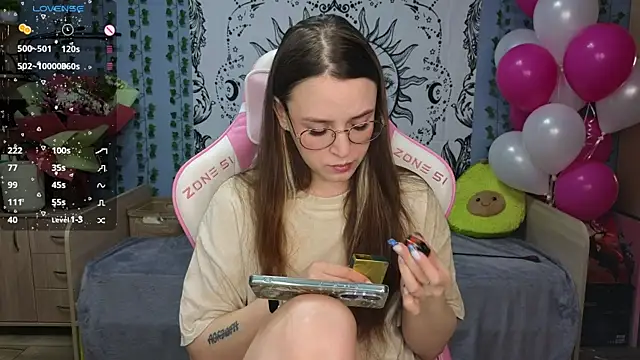 Sweet frosti online show from 01-24-25, 02:49