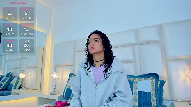 AliceBanks online show from 03-18-25, 11:30