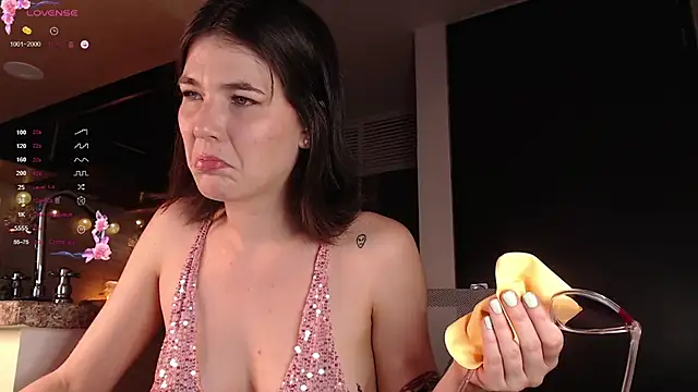 CherryBlossom    online show from 12-24-24, 11:22