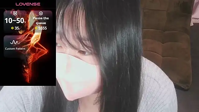 Snapshot of yuinyan3150 chatting on 03-09-25, 02:39 yuinyan3150 online show from 03-09-25, 02:39