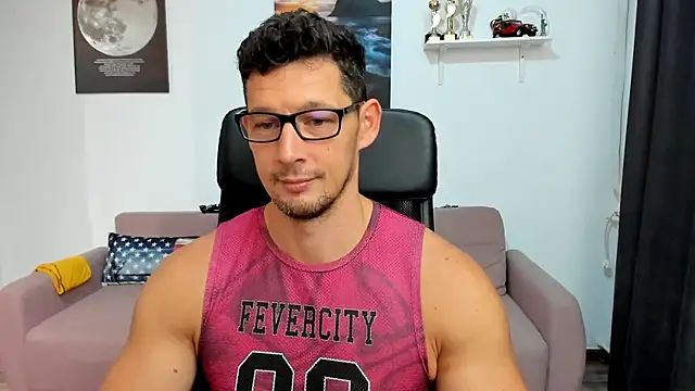 Snapshot of BrutusK08 chatting on 10-24-25, 01:03 BrutusK08 online show from 10-24-25, 01:03