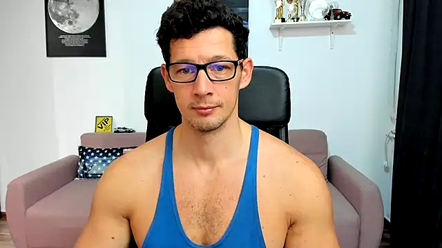 Snapshot of BrutusK08 chatting on 11-30-25, 05:55 BrutusK08 online show from 11-30-25, 05:55