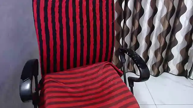 Snapshot of Kaur_Jannat chatting on 12-16-24, 06:16 Kaur Jannat online show from 12-16-24, 06:16