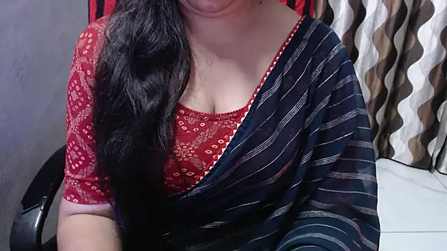 Snapshot of Kaur_Jannat chatting on 12-16-24, 09:20 Kaur Jannat online show from 12-16-24, 09:20