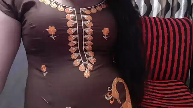 Snapshot of Kaur_Jannat chatting on 12-30-24, 08:36 Kaur Jannat online show from 12-30-24, 08:36