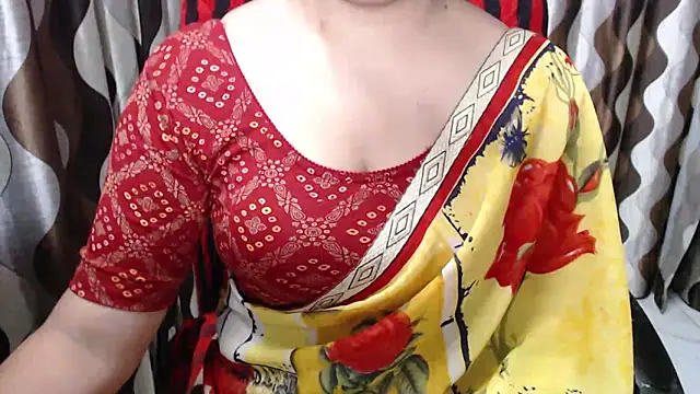 Snapshot of Kaur_Jannat chatting on 02-24-25, 06:15 Kaur Jannat online show from 02-24-25, 06:15