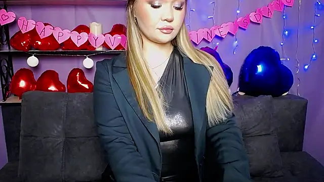 StacyYellig online show from 02-02-25, 11:11