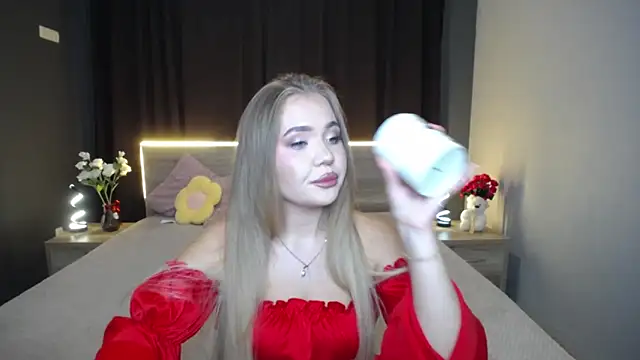 StacyYellig online show from 09-12-25, 07:58