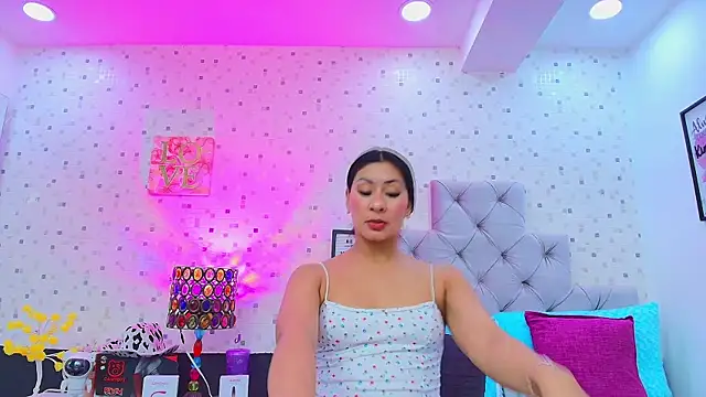 JulietaReyess online show from 01-09-26, 11:57