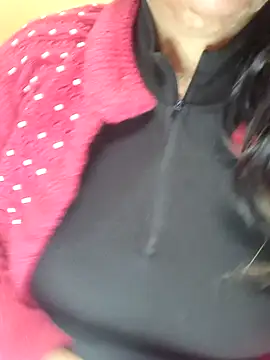 Snapshot of CUTE_SOPHIA- chatting on 12-15-24, 06:37 CUTE SOPHIA- online show from 12-15-24, 06:37