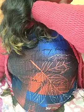 Snapshot of CUTE_SOPHIA- chatting on 12-18-24, 07:41 CUTE SOPHIA- online show from 12-18-24, 07:41