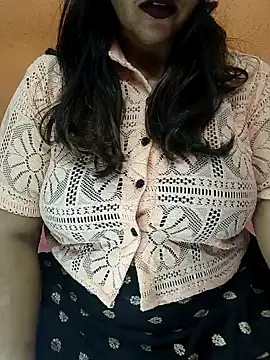 Snapshot of CUTE_SOPHIA- chatting on 12-20-24, 06:45 CUTE SOPHIA- online show from 12-20-24, 06:45