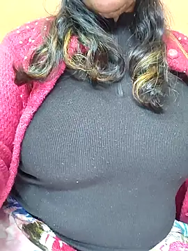 Snapshot of CUTE_SOPHIA- chatting on 12-27-24, 09:43 CUTE SOPHIA- online show from 12-27-24, 09:43