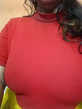 Snapshot of CUTE_SOPHIA- chatting on 01-01-25, 06:37 CUTE SOPHIA- online show from 01-01-25, 06:37