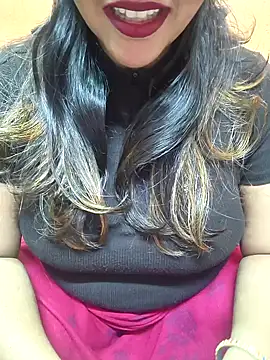 Snapshot of CUTE_SOPHIA- chatting on 01-26-25, 06:48 CUTE SOPHIA- online show from 01-26-25, 06:48