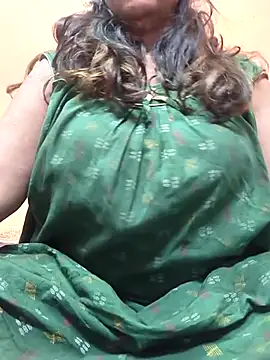 Snapshot of CUTE_SOPHIA- chatting on 03-01-25, 04:47 CUTE SOPHIA- online show from 03-01-25, 04:47