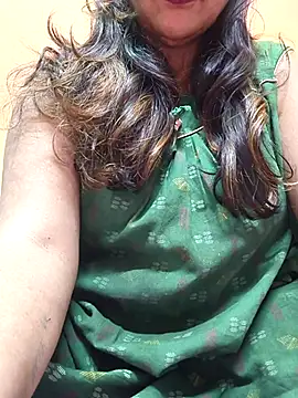 Snapshot of CUTE_SOPHIA- chatting on 03-09-25, 05:33 CUTE SOPHIA- online show from 03-09-25, 05:33